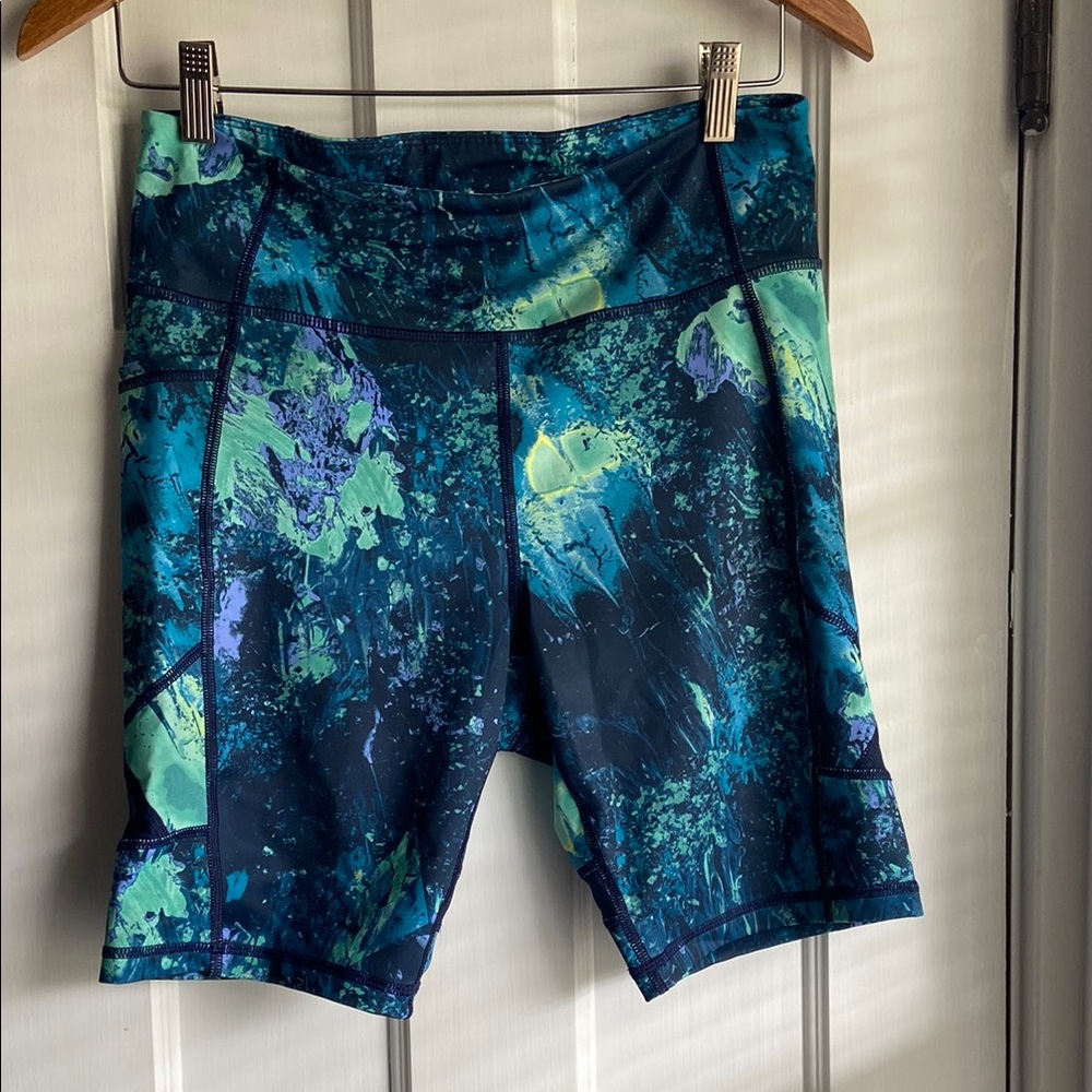 FiILA SPORT Fitted High - Waisted  Bike Short Women’s Size Large